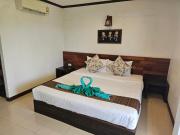 Top Phra Ae beach