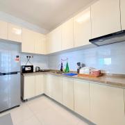 Seaview 3B2R 6pax Cozy Condo Forest City