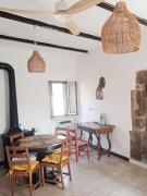 Top Farnese
