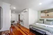 ESTRELA RIVERSIDE STUDIOS by Homing