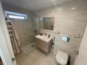Ground-floor apartment with garden and pool- Benalmádena