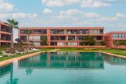 Chic Escape in Noria Pool and Garden