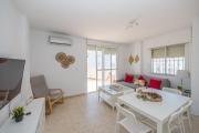 GuestReady - Valdelagrana Atico vistas al mar