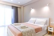 Golden Sun mini suites - 8 minutes from Athens Airport