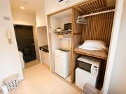 SALE 8 minutes on foot from Hiroo 12 minutes from Ebisu 1 stop from Shibuya Compact and comfortable room