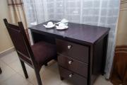 Top Busia