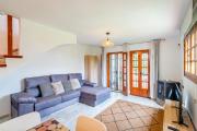 Cubos El Refugio de Elviria House