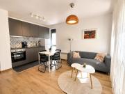 Idea Apartment - Two Separate Bedrooms and Living Room