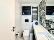 Elaia Luxury Selections - Blue Pearl