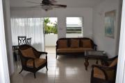 Fantastic Condo - Goldenview