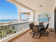 Lovely 2-Bedroom Pet Friendly Sea View Haven
