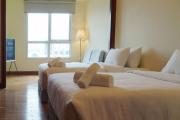 The Manor 2 - Twin Room, Free Rooftop Pool, near CBD
