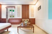 Aris Resort