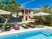Villa Pietra Galizana - by Istrabook