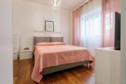 Ground Floor Patio near Vatican, 2 Bed 2 Bath