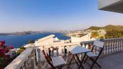 Top Küçükkiremit Adası