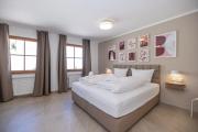 Close to River and City - Group Apartments