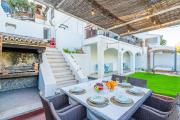 Cubos Casa Mediterranea BBQ & Terrace