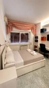 Fauros Home