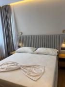 Top Sarandë