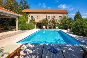 Holiday Home with Pool near Makarsk - Happy Rentals