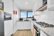Top Henley Beach South
