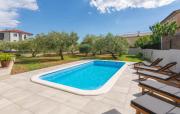 Beautiful Home In Biograd Na Moru