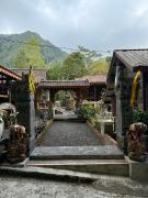 Lawang Pitu Untuk keluarga