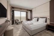 50 m OD PLAŻY Apartament Premium z widokiem, basenem i siłownią