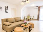 Apartment Ein Apartment im Ferienhaus Zweirosen by Interhome