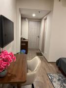 Luxury Studio Apartment Near Expomart