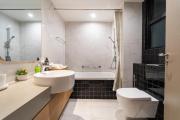 Luxury 3 bedrooms apartment at the Saigon center