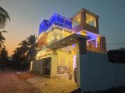 Top Alagar Kovil