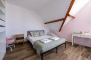 Top Crecy la Chapelle