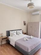 Petralona modern apartment near metro & Acropolis
