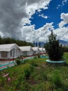 Blue Yak Resort