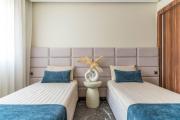 New, Luxury, Secure Apartment in Gueliz 2m