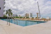 Apto Deluxe Vista al Mar Piscina y Playa a 300 m