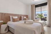 Top Casares