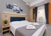 New Moon Guesthouse