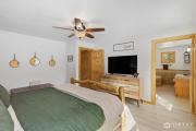 Top Duck Creek Village