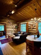 Aura by Lapland Villas, Luosto - Lapland, Lake 2 min walk, 2BR, Private Sauna, Fireplace