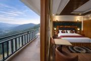 Top Chail
