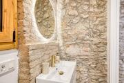 Ca la Matilde, Apartamento con piscina en casa pairal