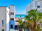 Coastline Luxury Studios & Apartment