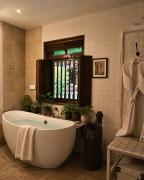 Top Candolim