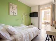 SkyGate Airport Suites