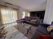 Family villa with 5 bedrooms and a pool
