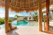 Zdenka - Luxury Ocean View Villa in Bingin
