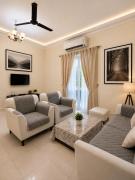 Top Candolim